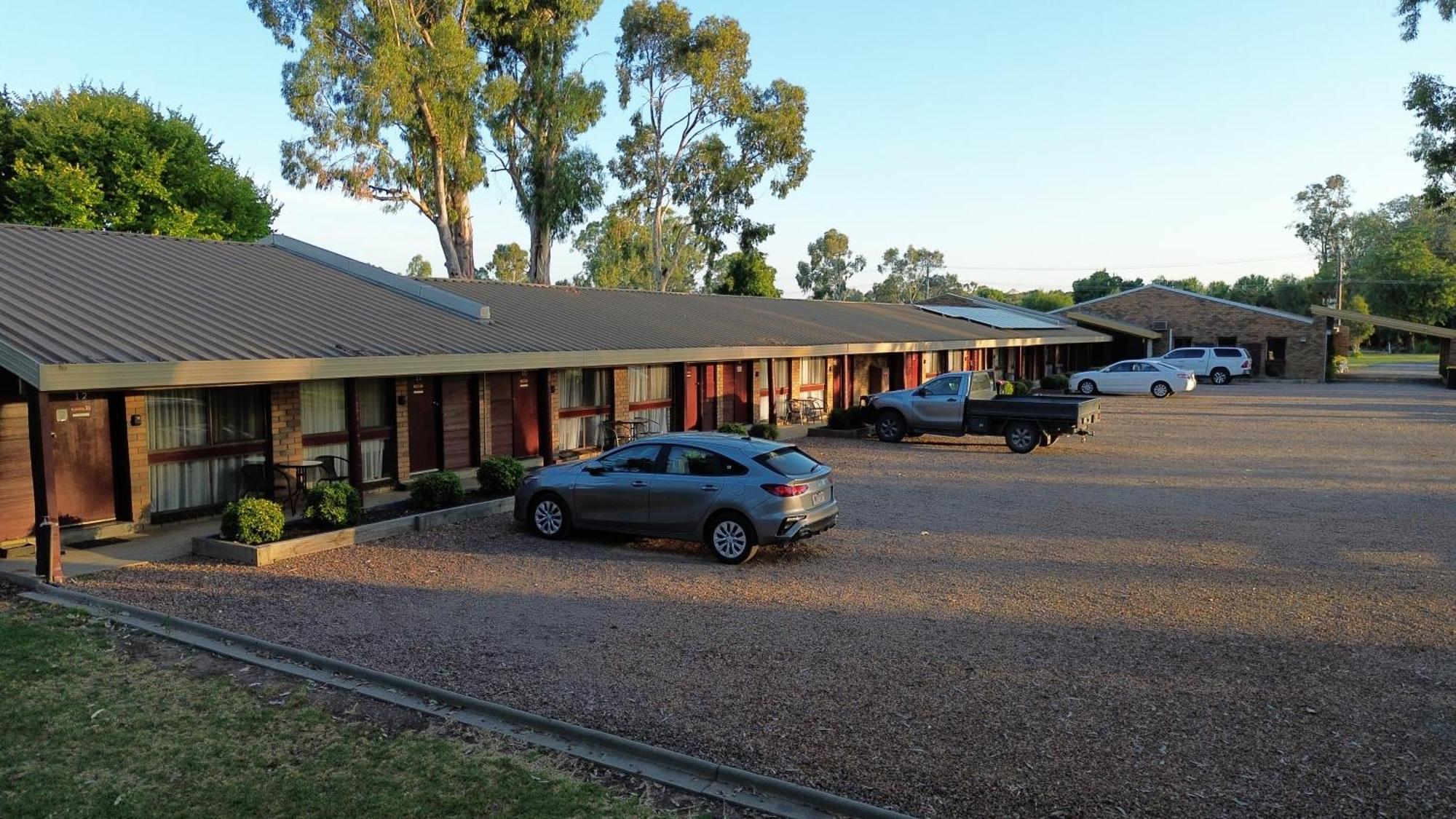 Tatura Country Motel Exterior foto